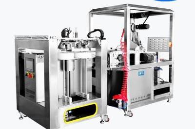 深圳包裝盒生產(chǎn)廠家 專業(yè)手表盒定做與化妝品包裝盒的設備研發(fā)之路